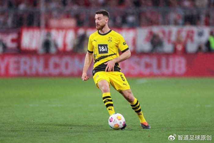 华体会体育官方网-土超不是冤大头 28岁多特蒙德中场身价350万欧 索要400万欧年薪|厄兹詹|土耳其|德甲|贝西克塔斯|萨利赫·厄兹詹_新浪体育_新浪新闻